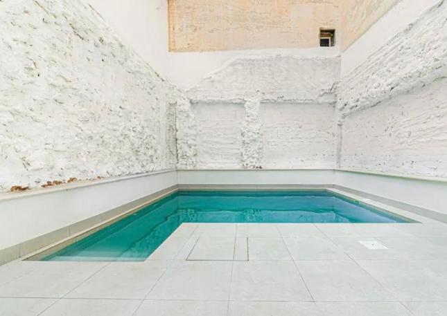 Apartamentos Breton 17 Suite Con Terraza Alicante Kültér fotó